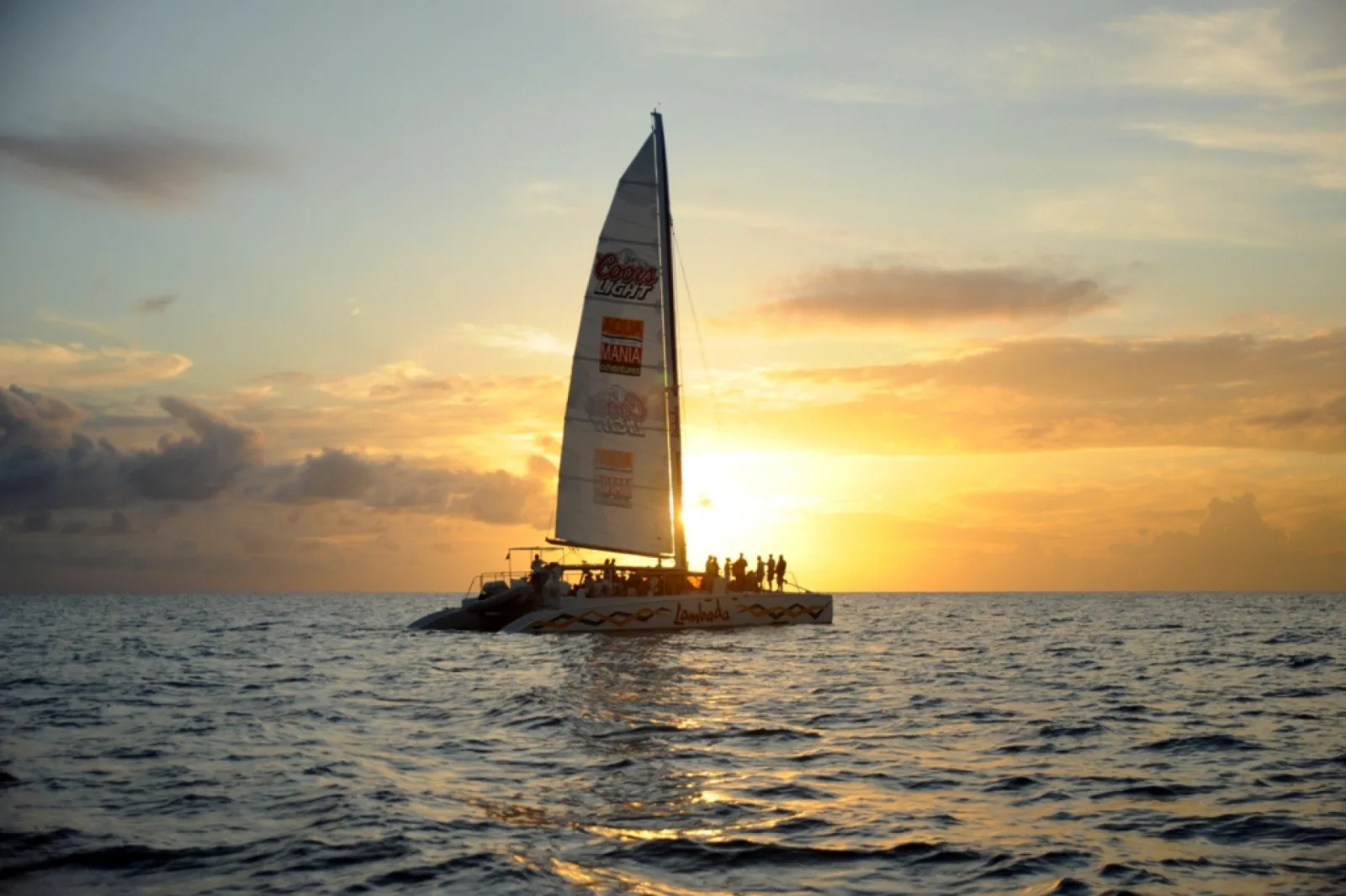 Catamaran Lambada Sunset Sail a Sint Maarten