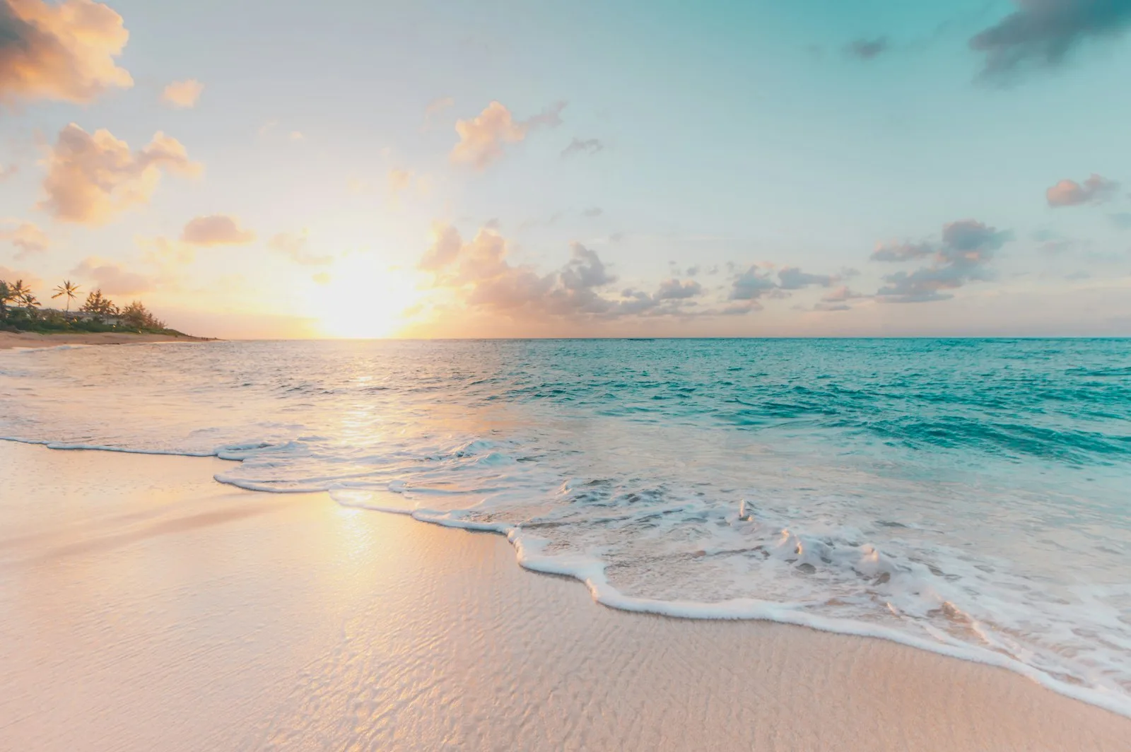 Horizon et mer au coucher du soleil a Saint-Martin