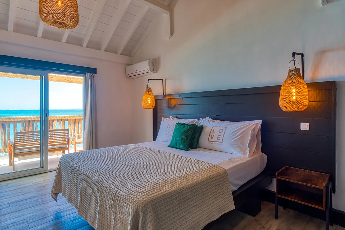 Chambre vue mer avec terrasse privee a LOVE Boutique-Hotel