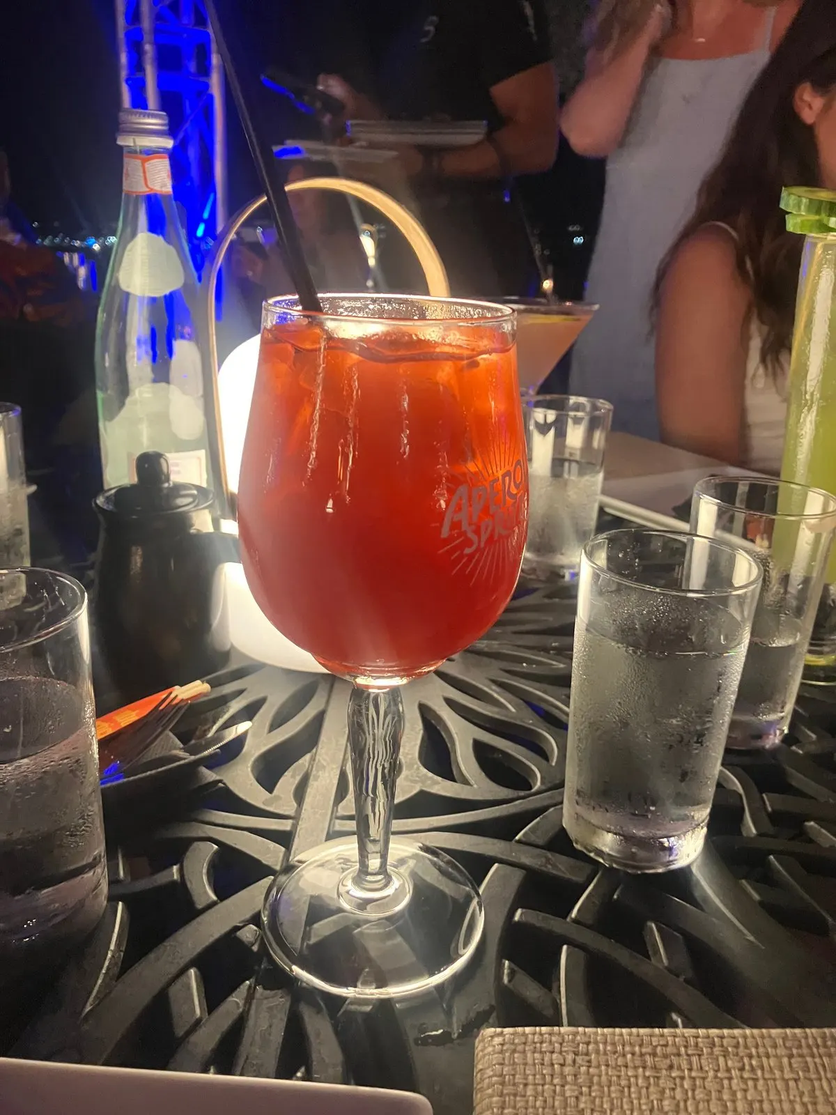 Bamboo House SXM - cocktail Aperol Spritz servi sur la terrasse
