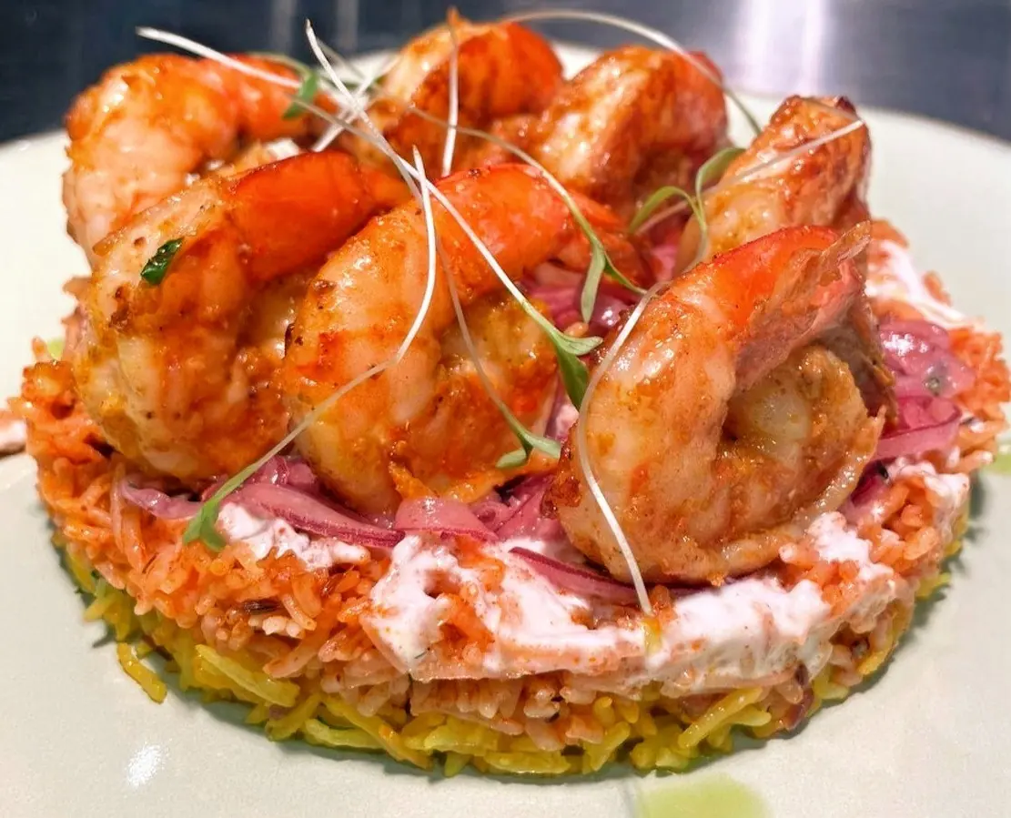 Jai's Contemporary Fusion Cuisine - plat de crevettes fusion seafood
