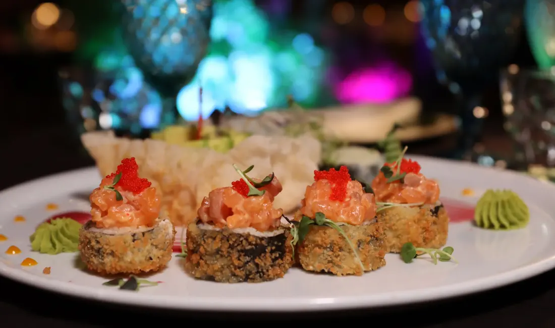 Palapa Hidden Oasis - Sushi et cocktails dans une ambiance tamisée