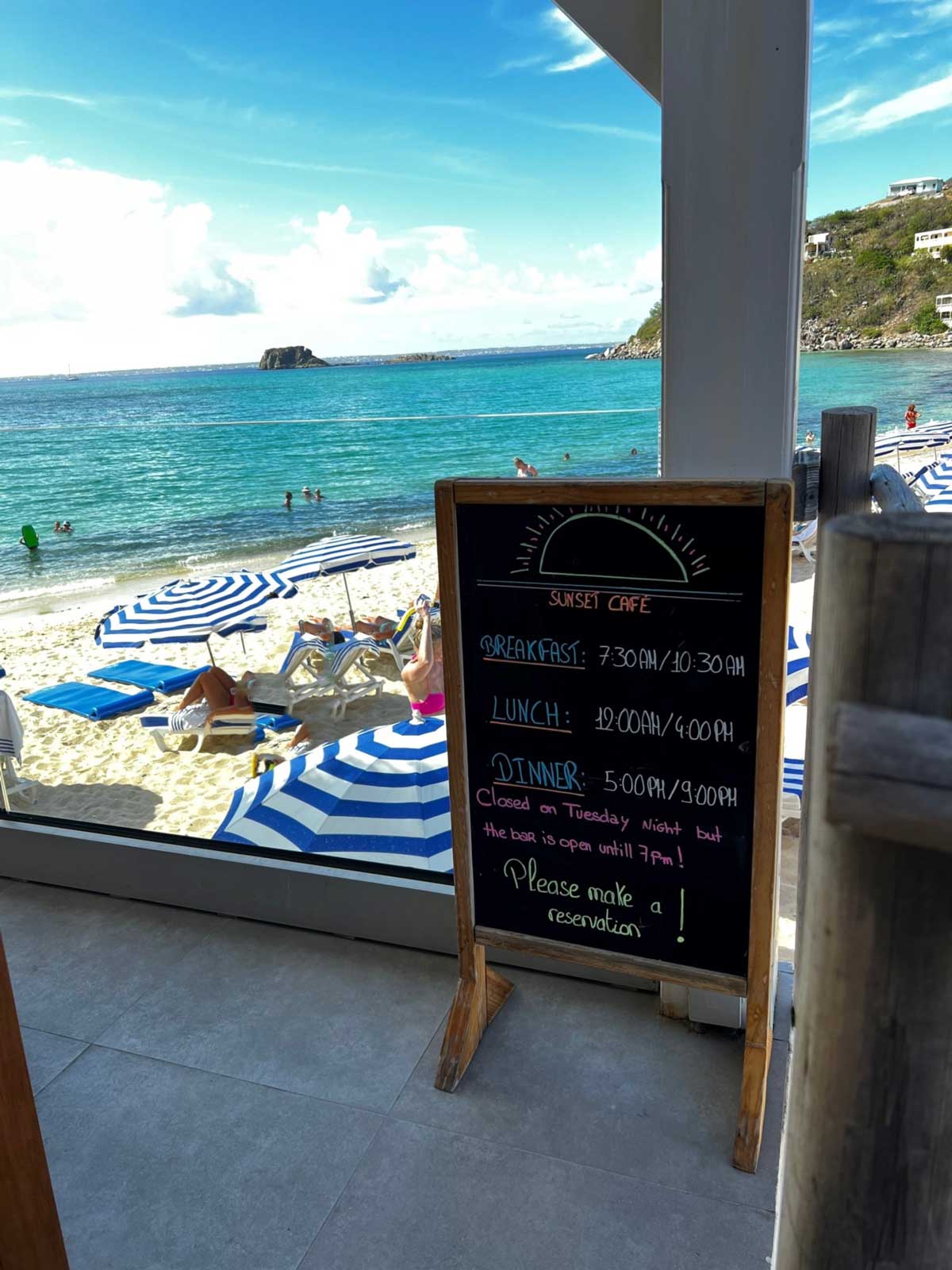 Sunset Cafe - Vue sur Petite Plage depuis le Grand Case Beach Club