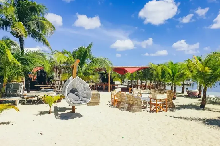 Boho Beach Club à Hommage Hotel & Residences