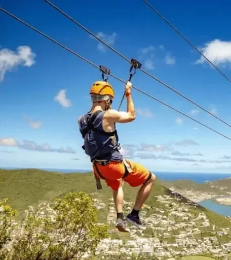 Sentry Hill Zipline avec vue panoramique sur Sint Maarten