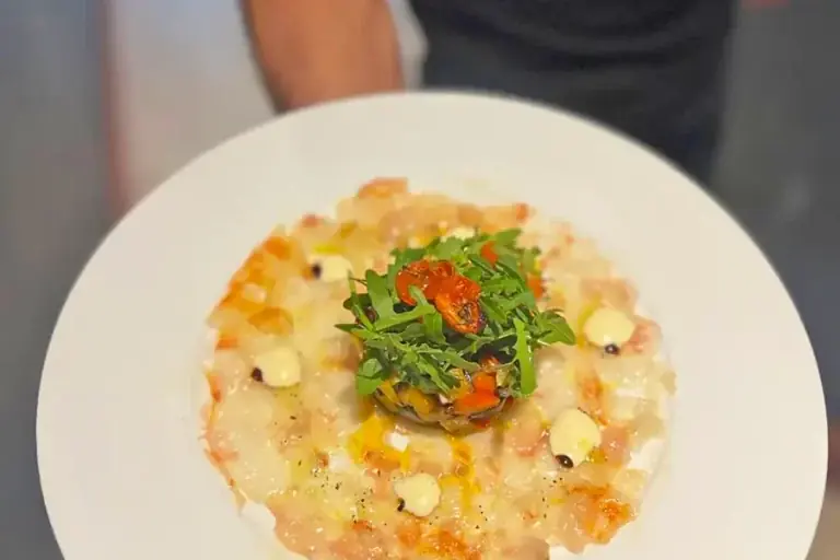 Spiga - Carpaccio de poisson et assiette raffinée
